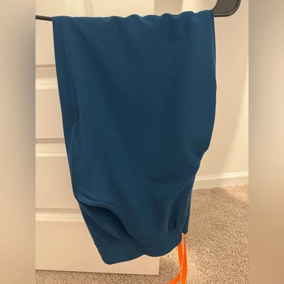 FIGS DISCONTINUED SET!! - Picture 4 of 6